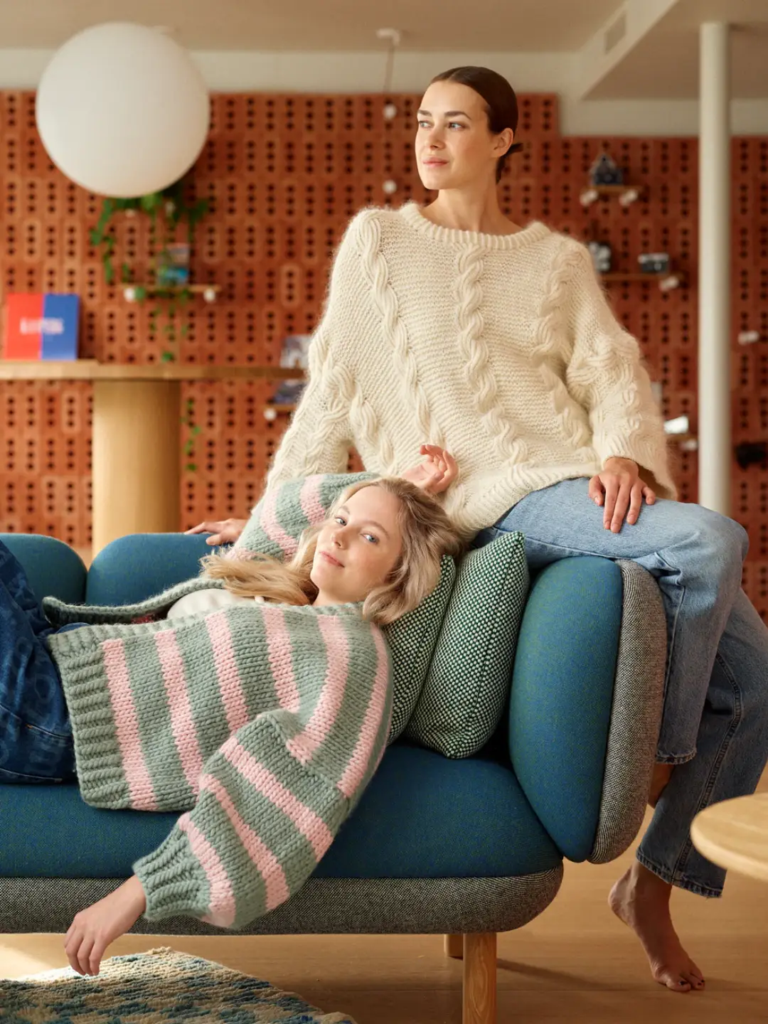 52 Weeks of Sweaters by Laine Magazine - Image 10