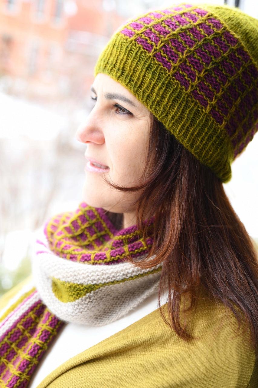 ART NOUVEAU SCARF Knitting Pattern - Image 4