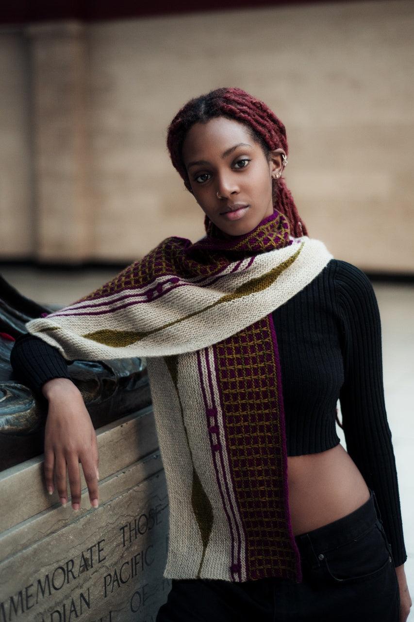 ART NOUVEAU SCARF Knitting Pattern - Image 6