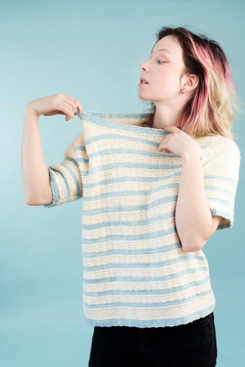 Blue Ribbon Knitting Pattern - Image 9