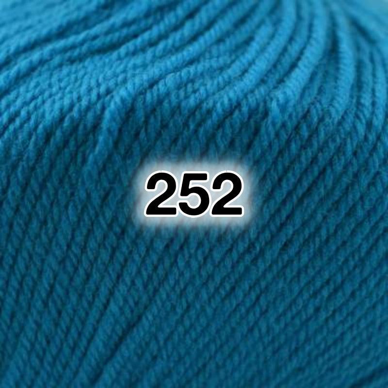 Cascade Yarns 220 Superwash - Image 129