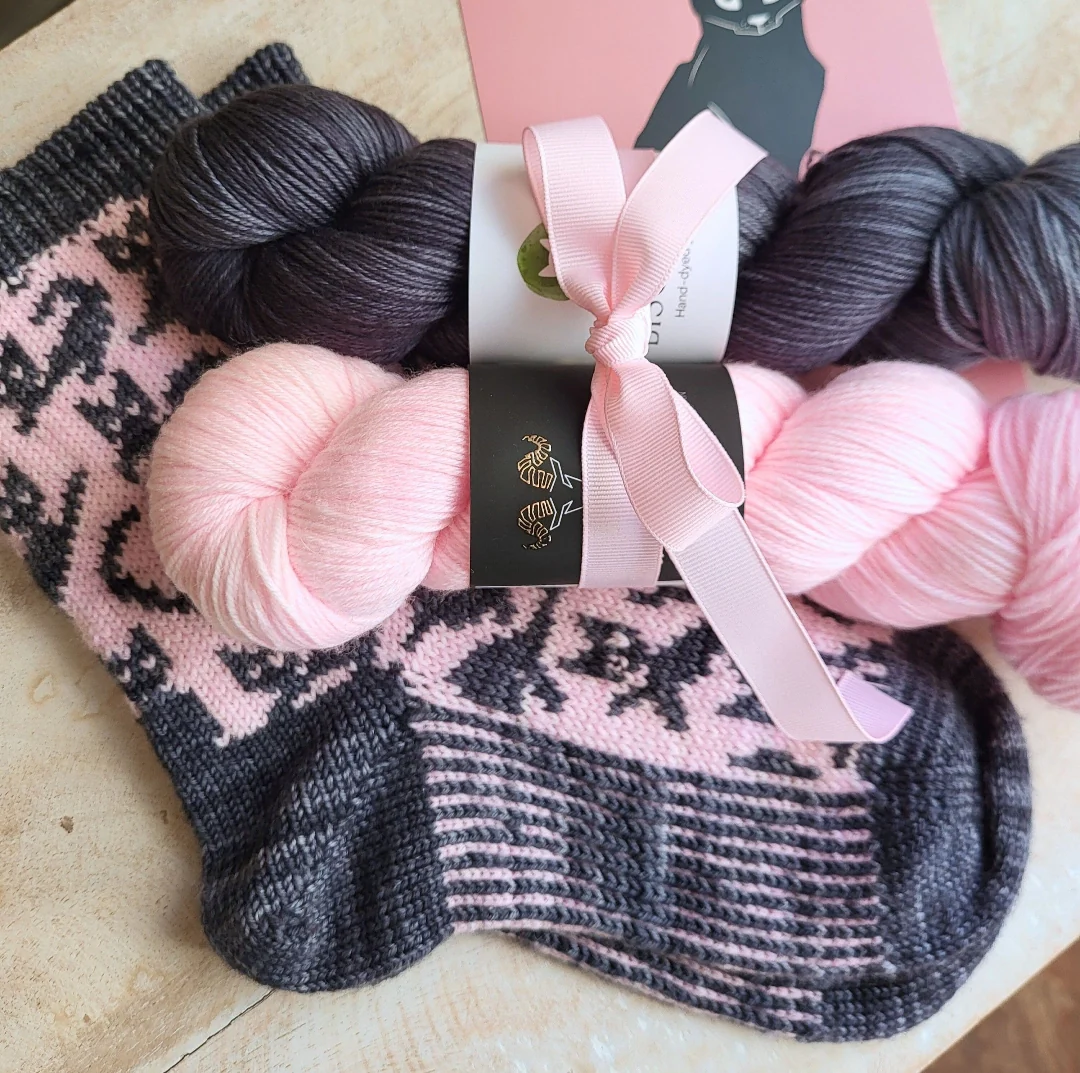 Chat-astrophe Socks | Knitting pattern and Optional kits - Image 4