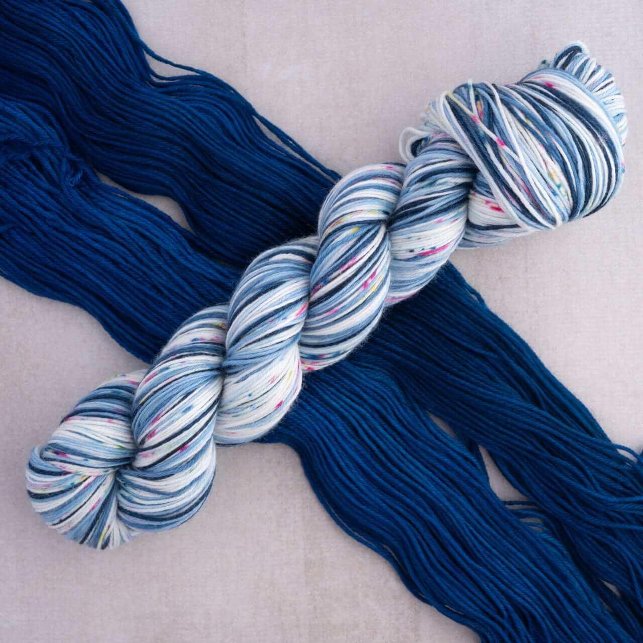 Chevron Chase Knitting Kit - Image 7