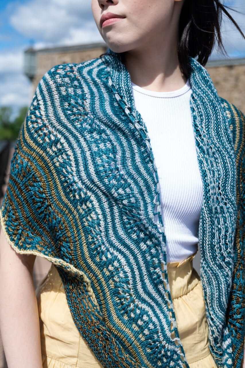 Fête des Couleurs shawl pattern - Image 3