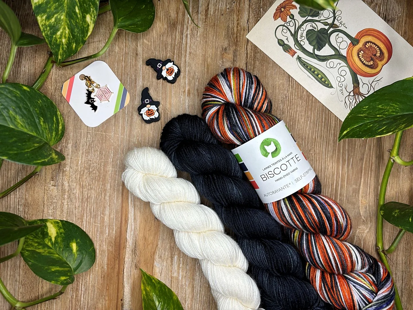 HalloWeb Socks | Knitting pattern and Optional kits - Image 10