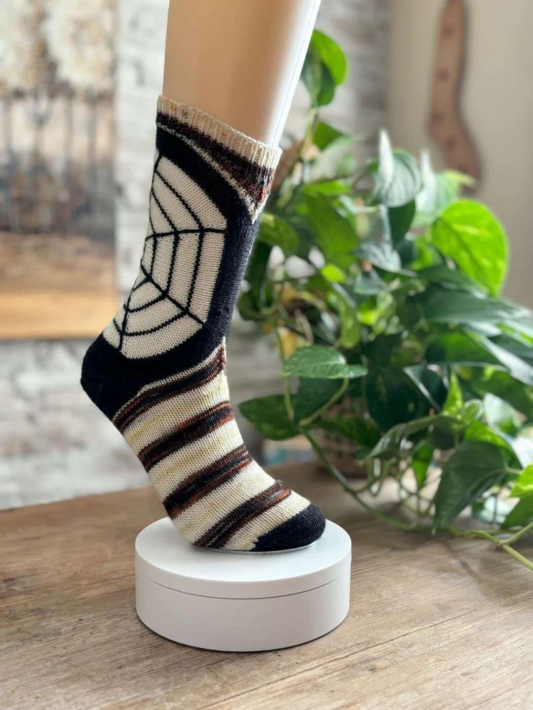 HalloWeb Socks | Knitting pattern and Optional kits - Image 5