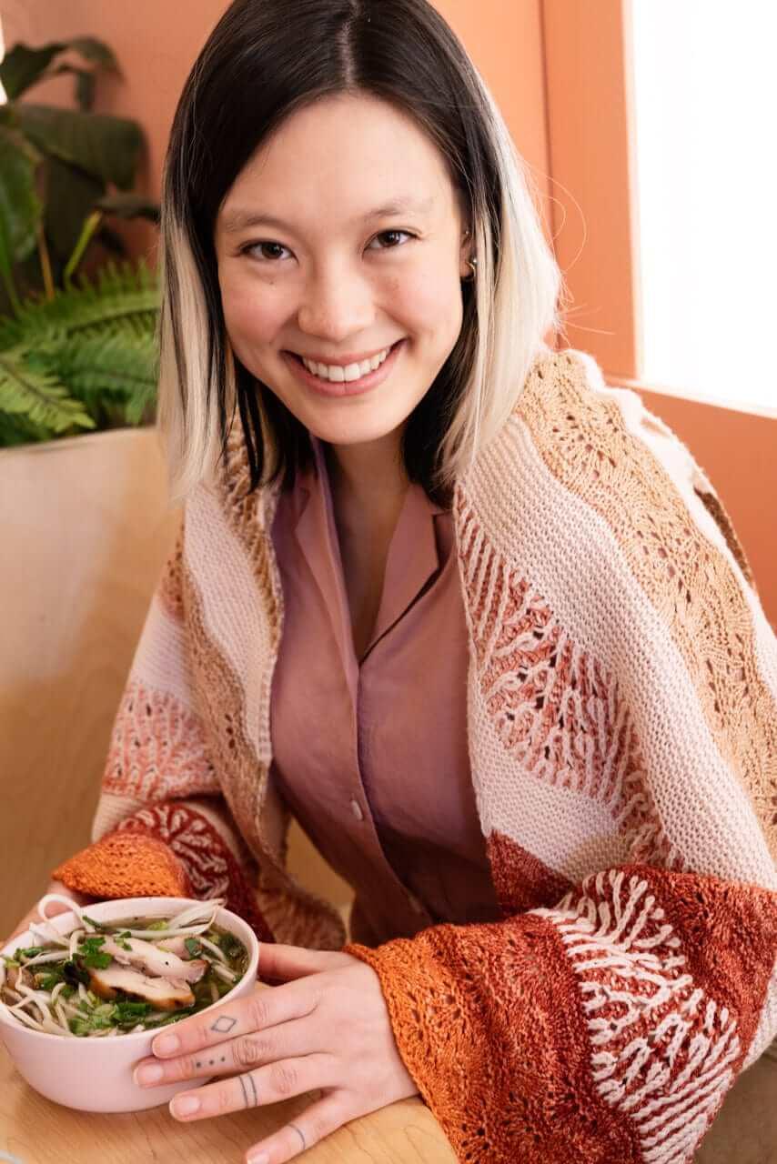 Highlands Sunset Shawl Knitting Kit - Image 18