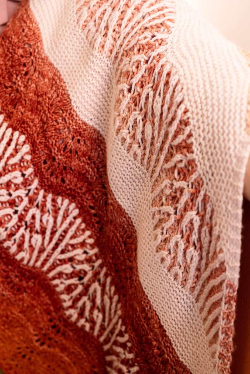 Highlands Sunset Shawl Knitting Kit - Image 4