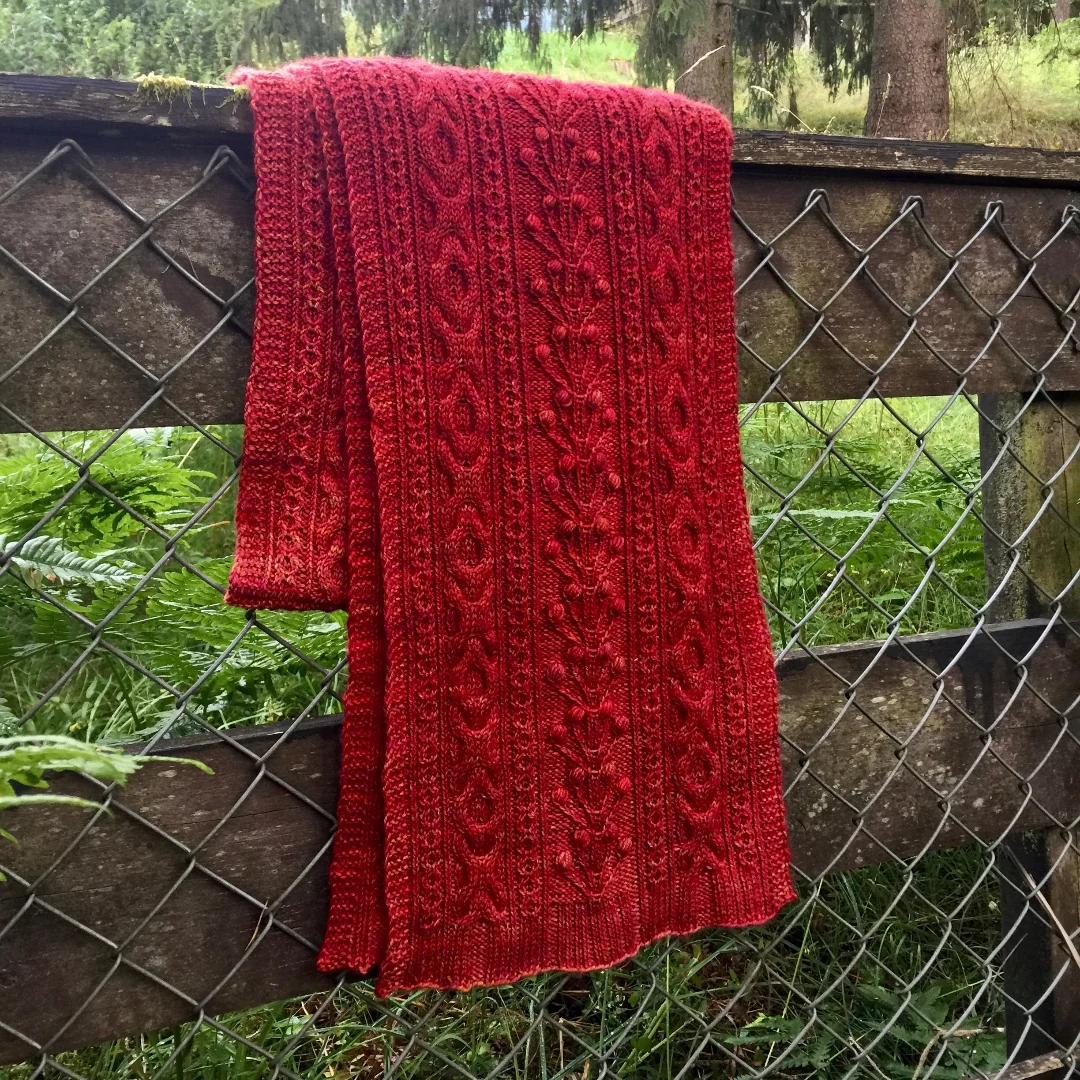 Kalyna Scarf | Knitting kit - Image 3