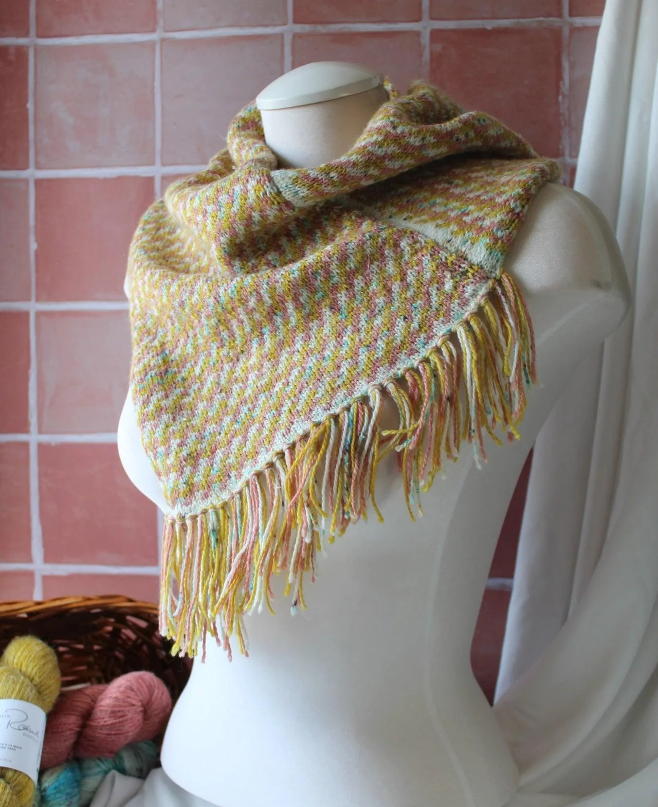 Kindred Cowl - KNITTING KIT