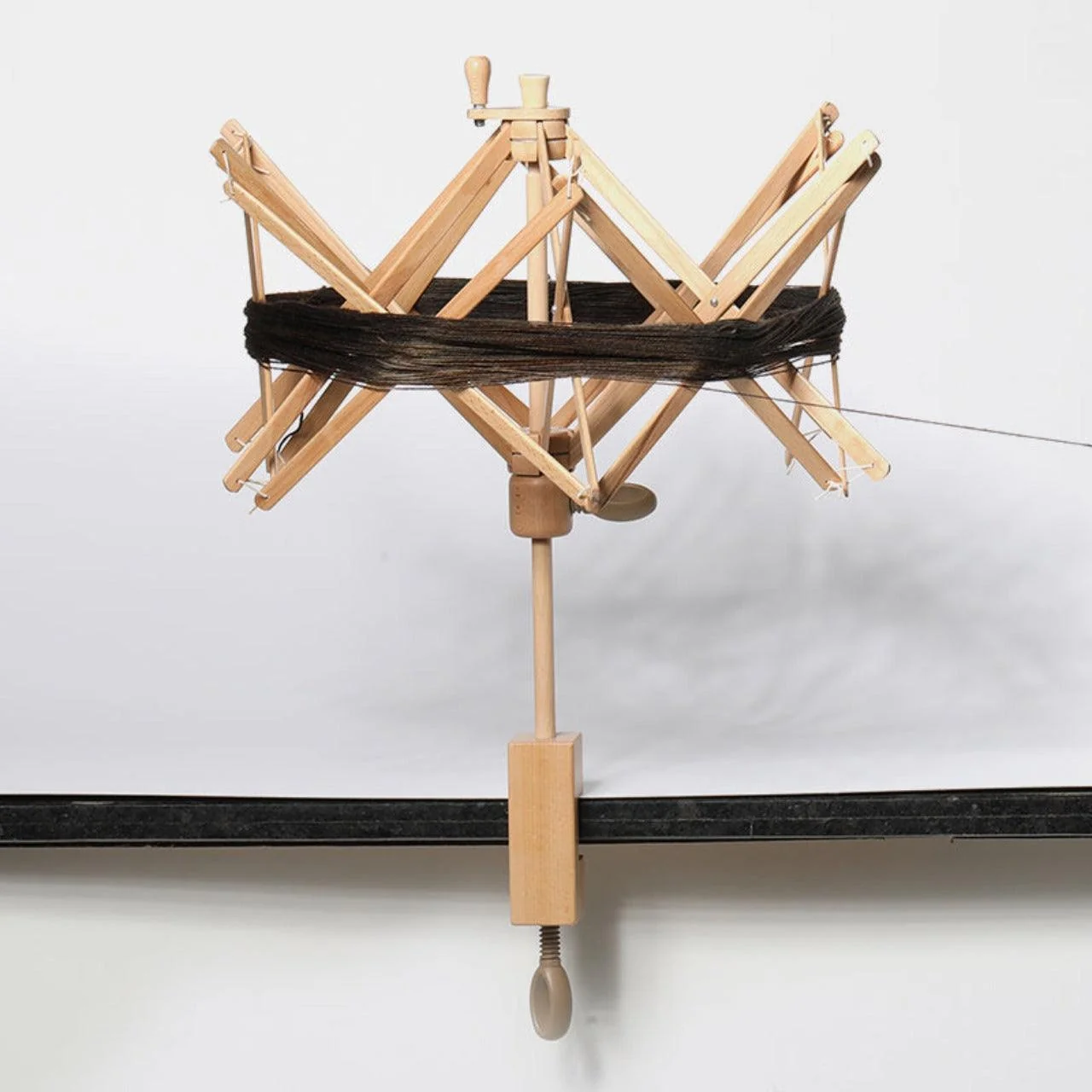 Knitter's Pride Swift / Skein Winder - Dual Function