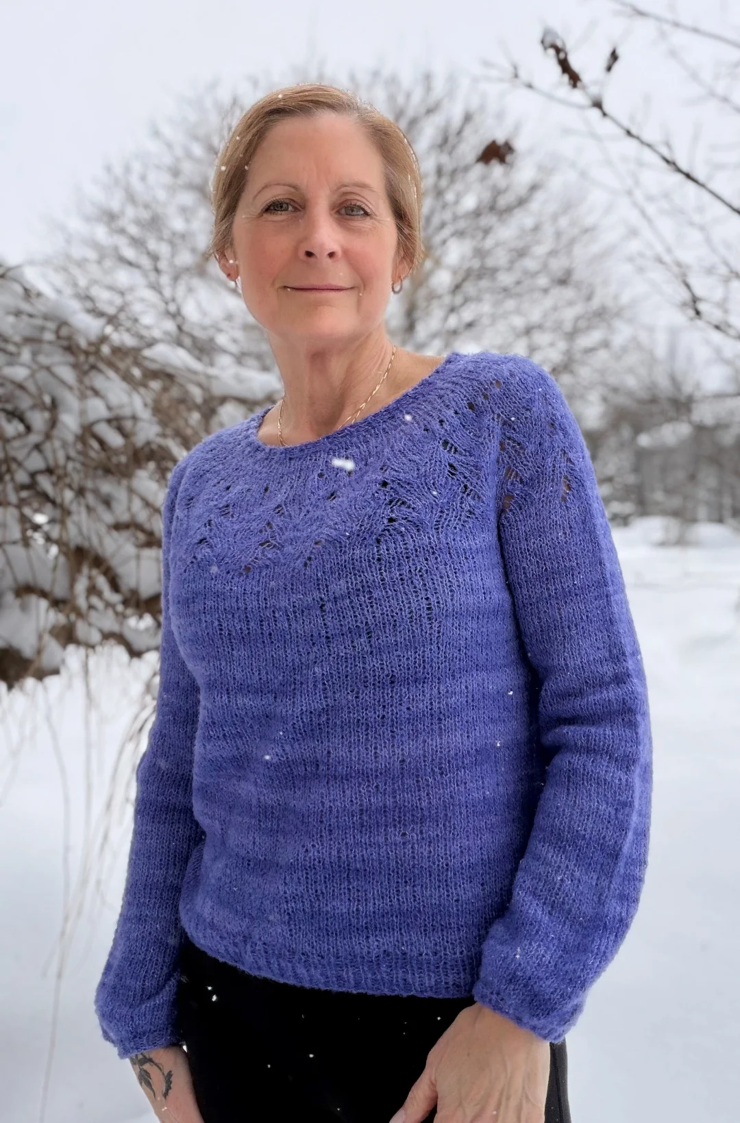 Laura Pullover - Knitting Kits - Image 4