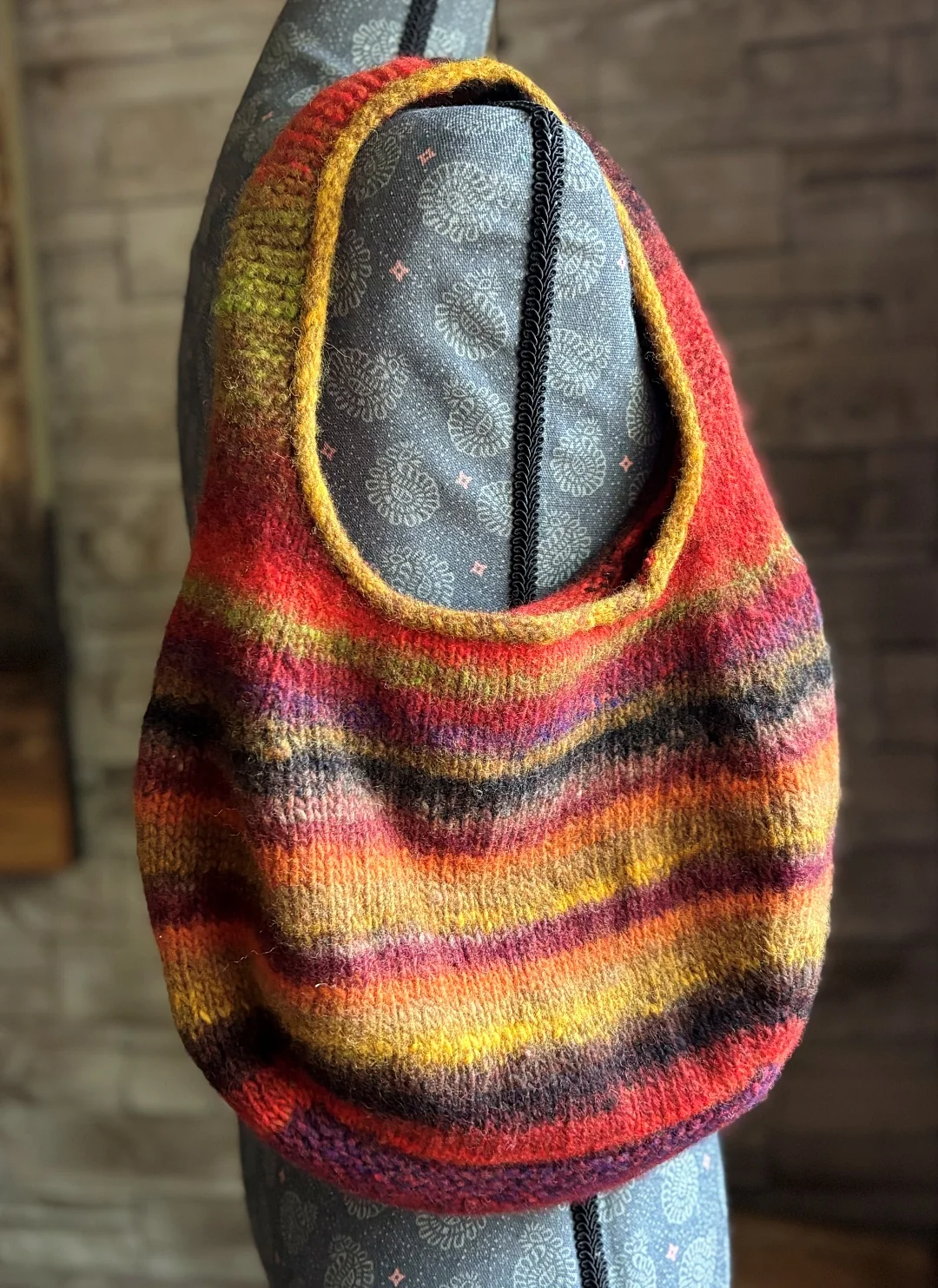 Noro Kureyon Tote Bag | Knitting pattern and Optional kit - Image 2