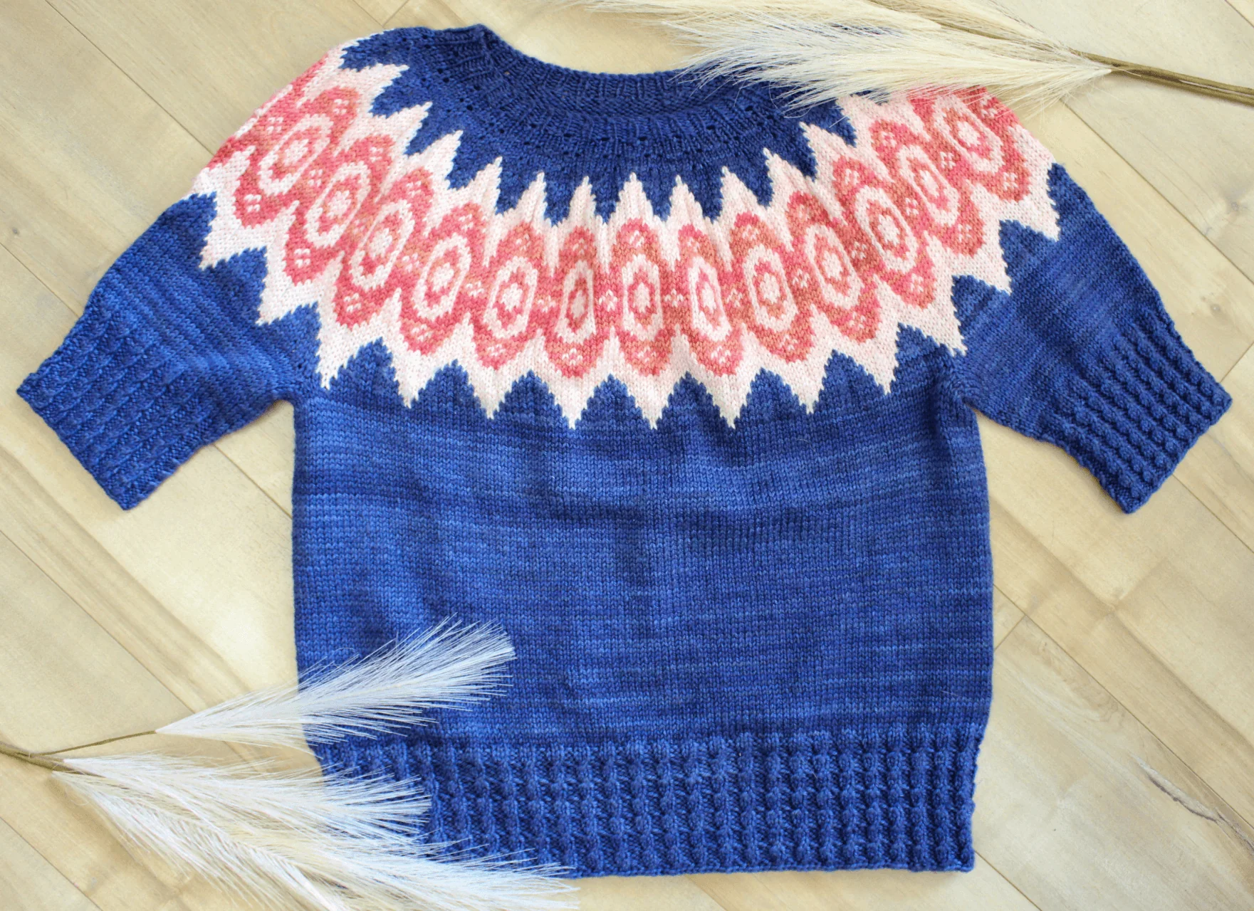 Notre Dame Pullover - KNITTING KIT - Image 4