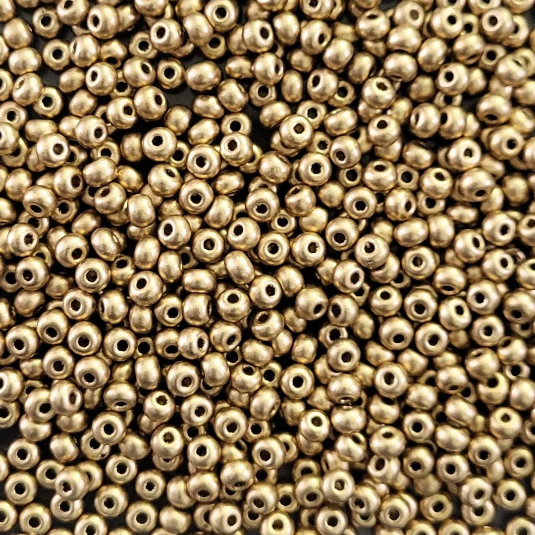 Czech Seed Beads Beads 6/0 (4mm) - Image 3
