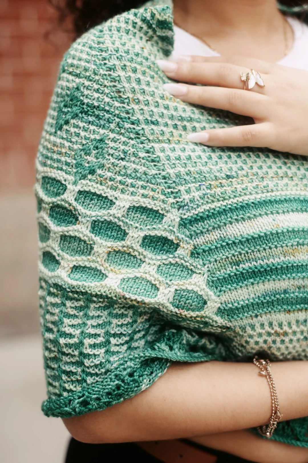 Perspective Shawl | Knitting pattern and Optional kits - Image 5