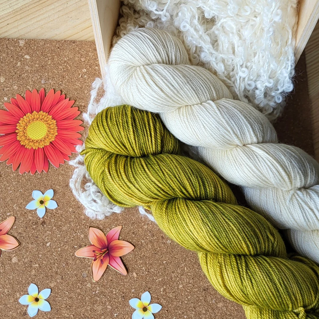 Pressed Flowers shawl  |  Knitting kits - Image 5