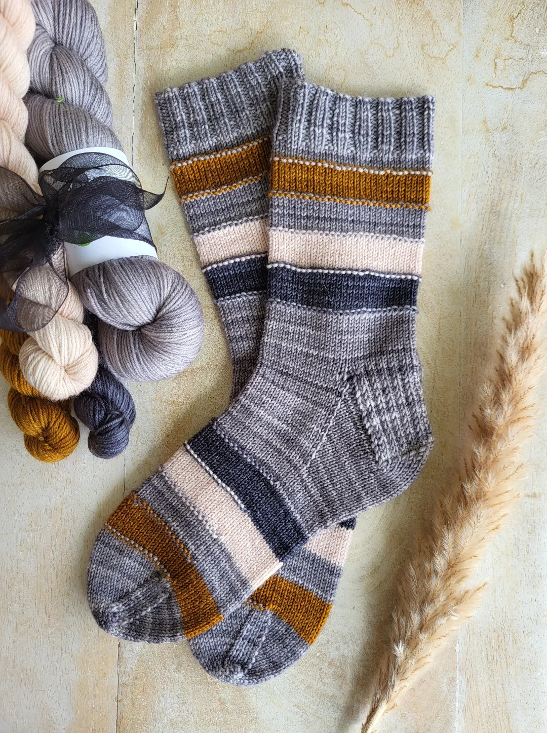 Purl Ridge Socks | Knitting pattern and Optional kit - Image 2