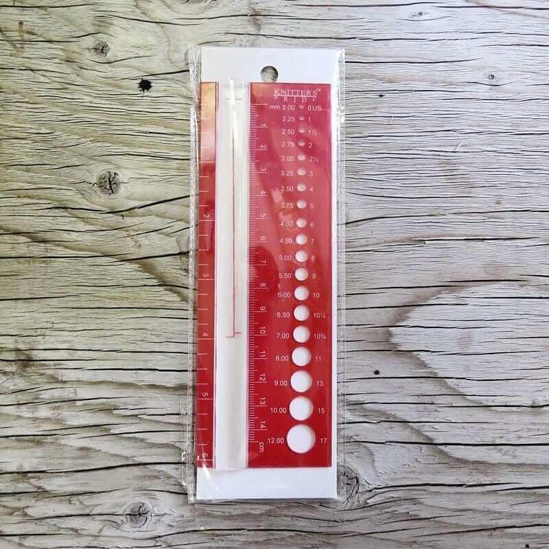 Ruler and gauge for knitting needles - Knitters Pride