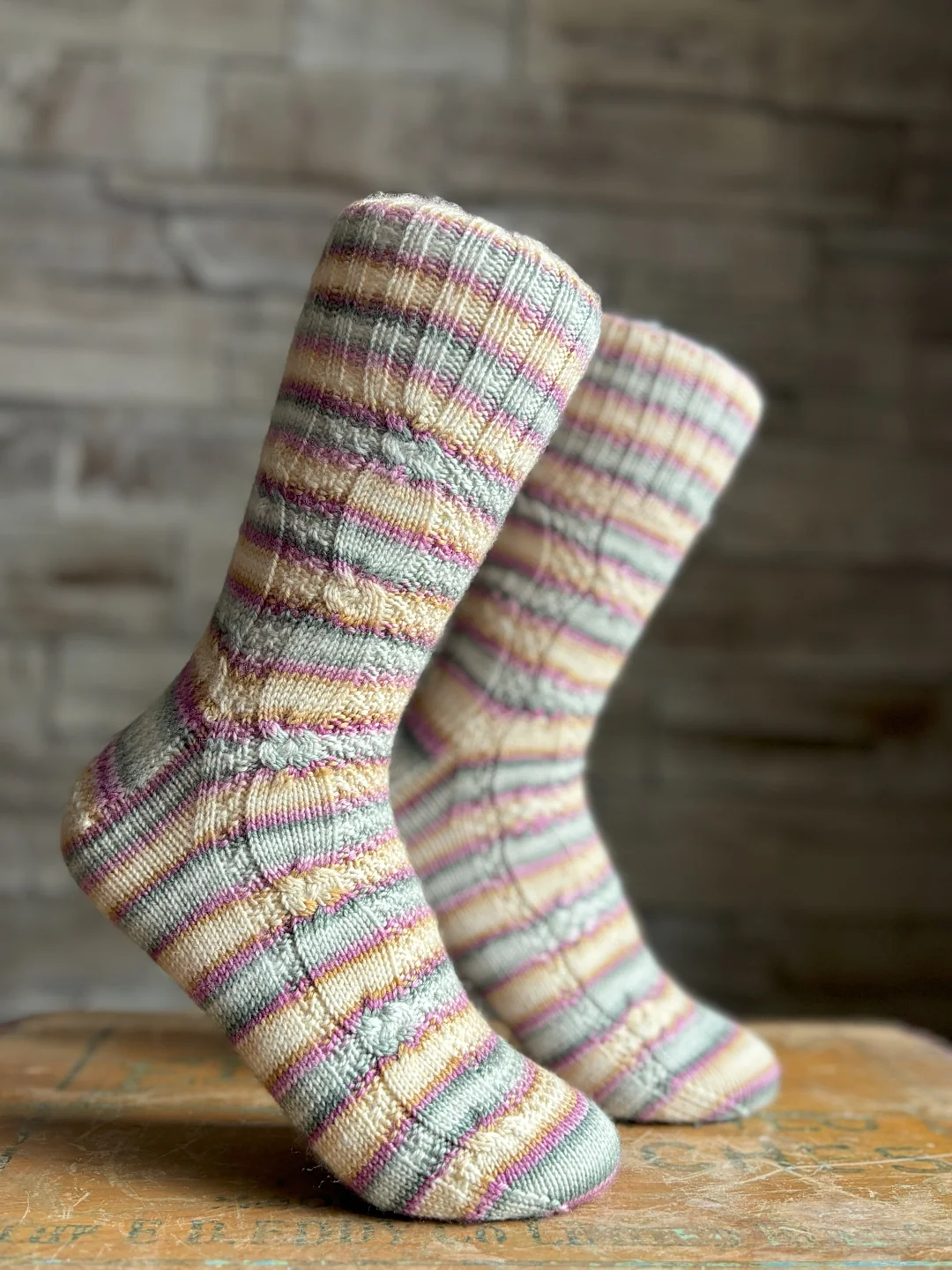 Roméo & Juliette Socks | Knitting Pattern and Optional kits - Image 3