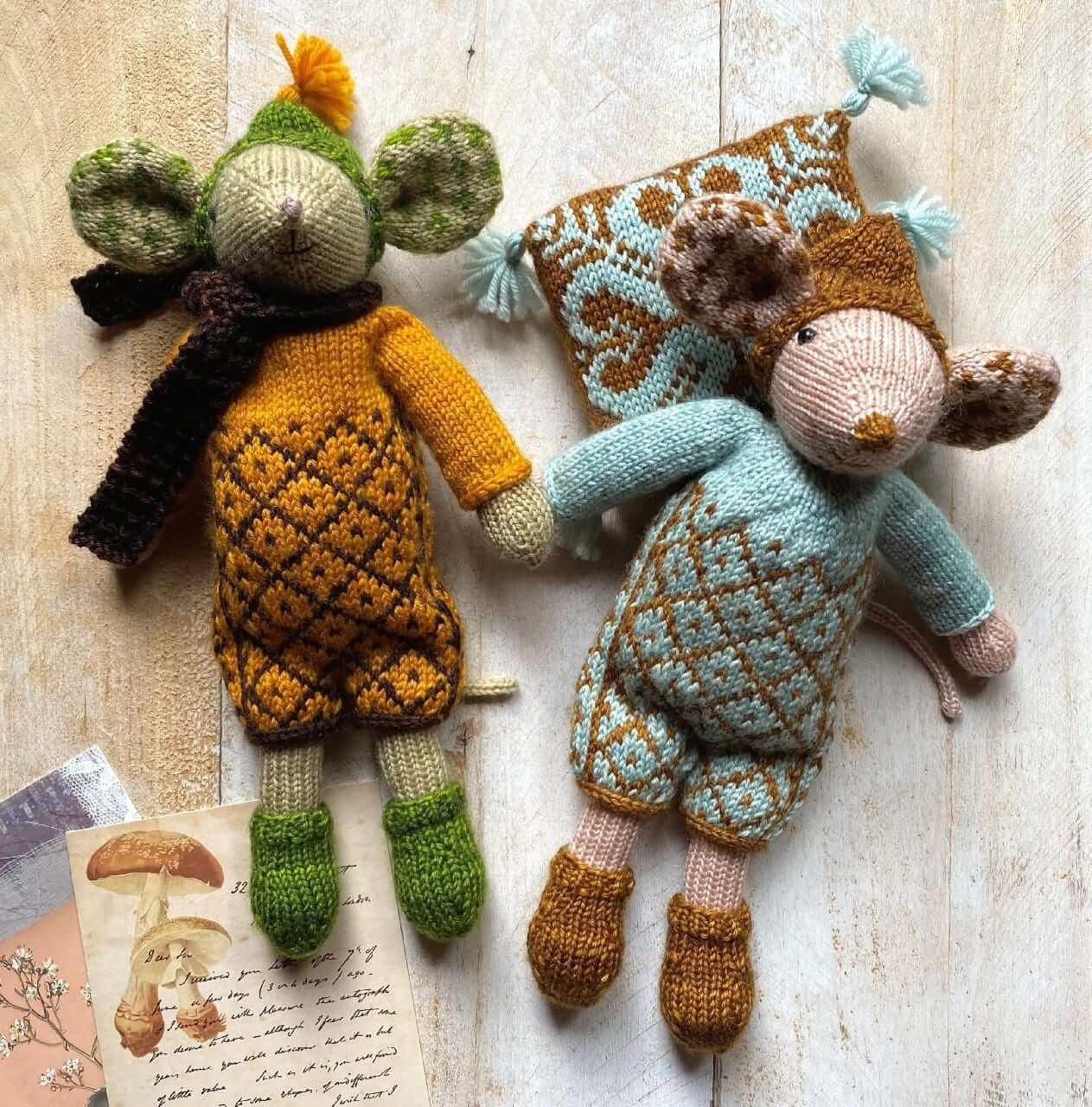 Selbie Mouse Knititng Kit