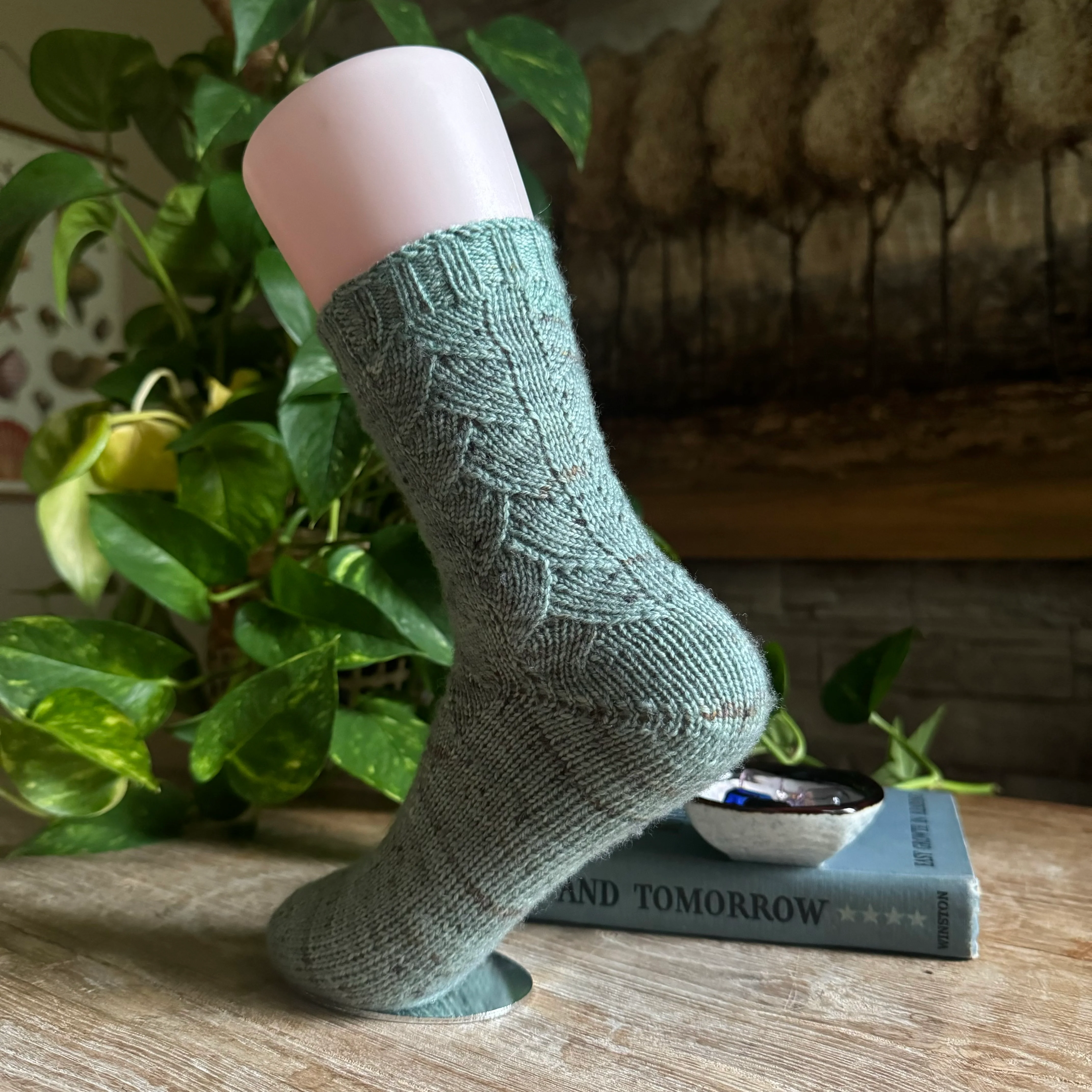 Shoreside sock  | Knitting pattern and knitting kits - Image 2