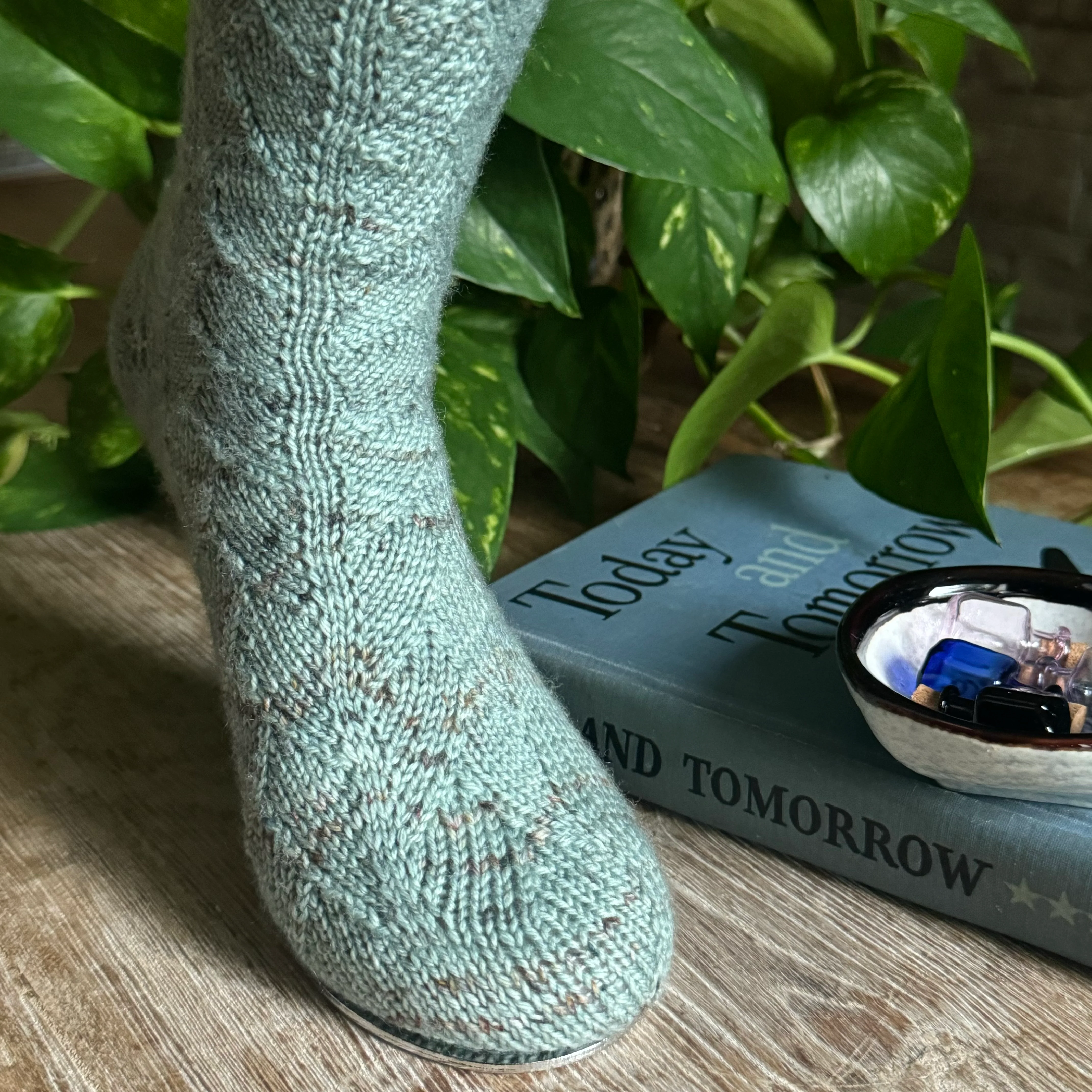 Shoreside sock  | Knitting pattern and knitting kits - Image 4
