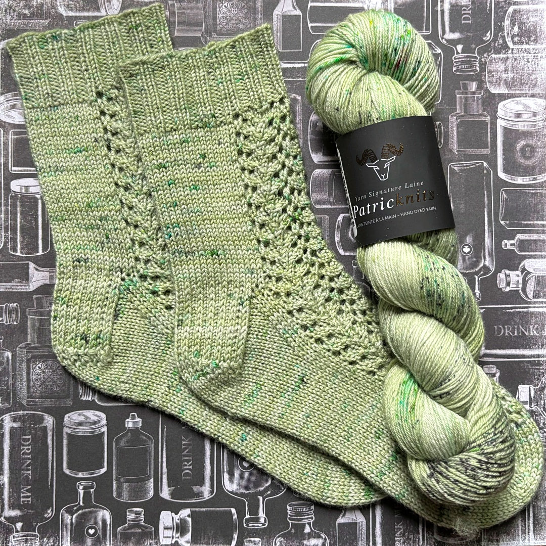 Spring Bloom Socks | Knitting pattern and Optional kits - Image 3