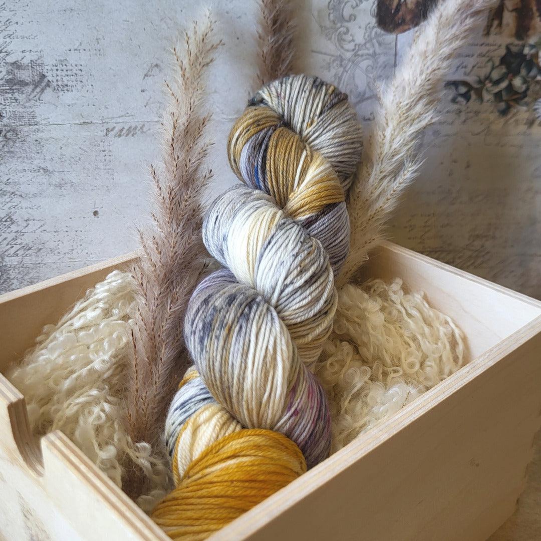 Stratum Socks | Knitting kit - Image 3