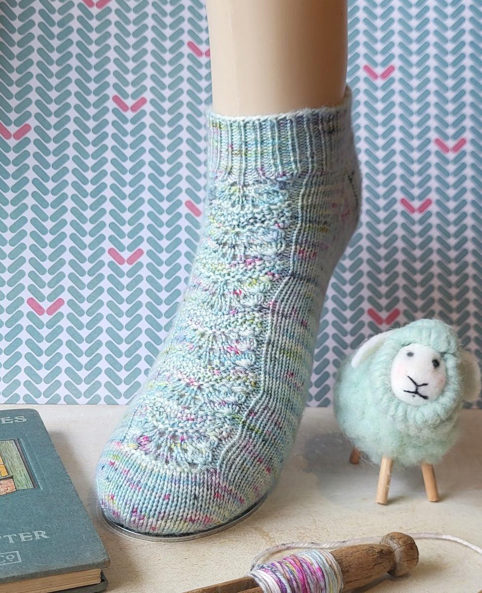Sweet Pea Shorties socks - Knitting pattern - Image 2