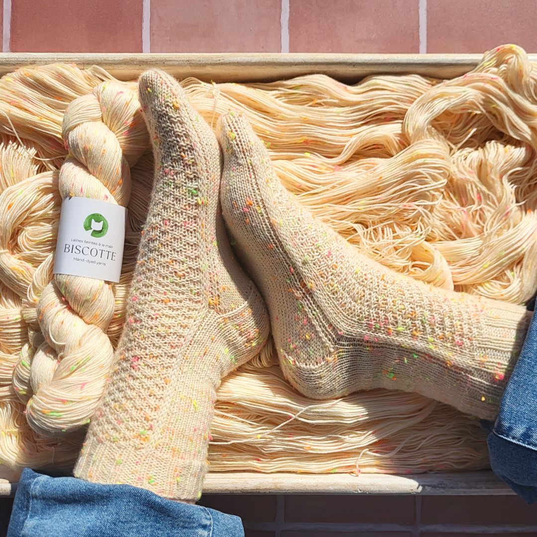 Timeless Textured Socks | Knitting pattern and Optional kit - Image 5
