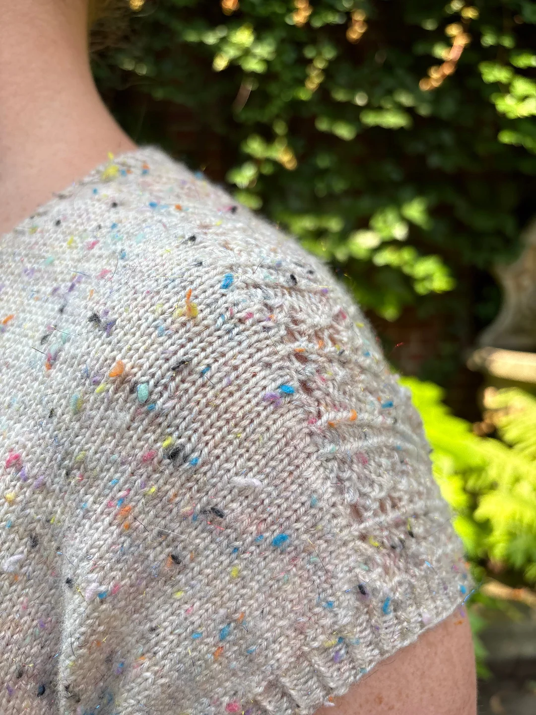 Trapezius Tee | Knitting kits - Image 3