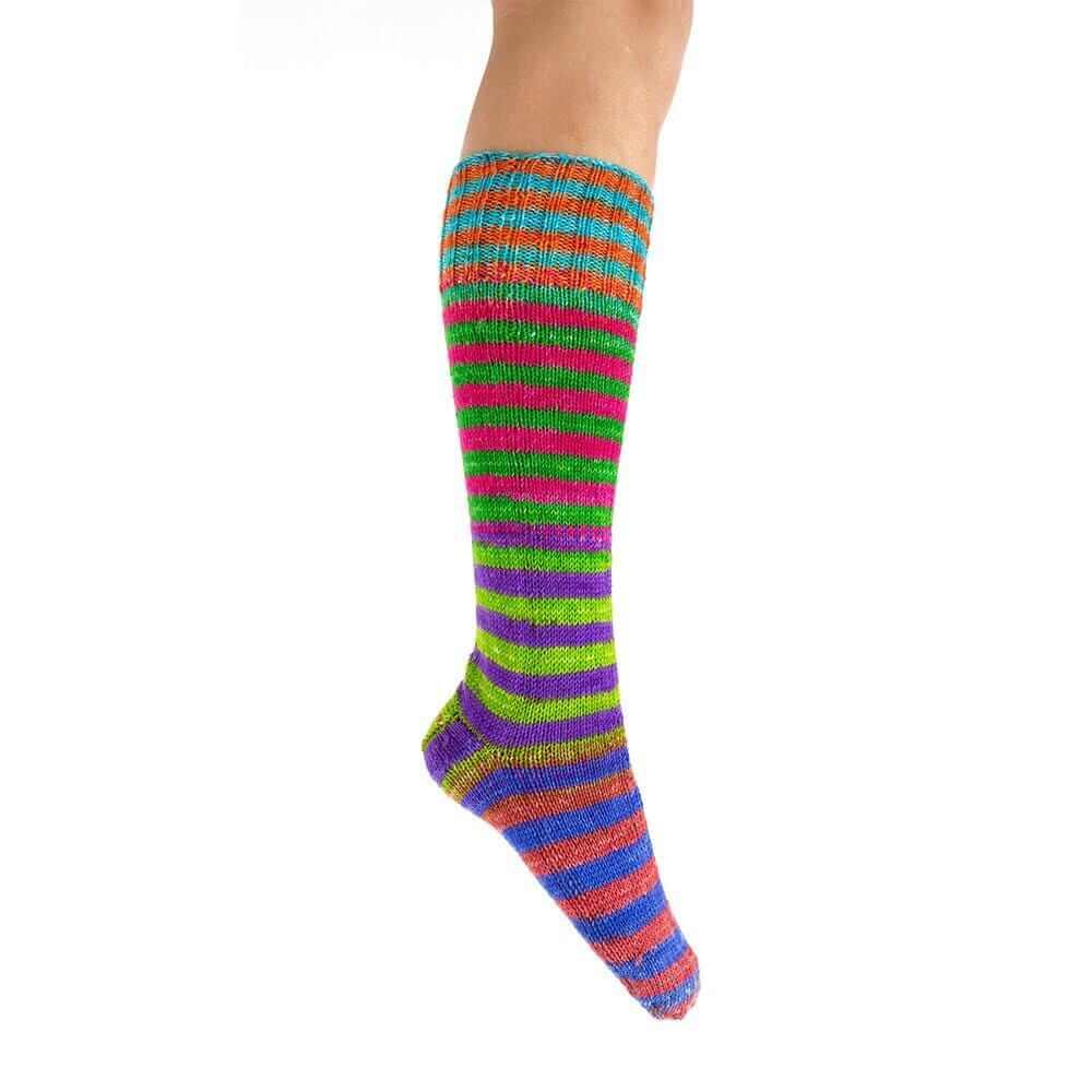 Urth Uneek - Self-Striping Matching Sock-Kit - Image 17