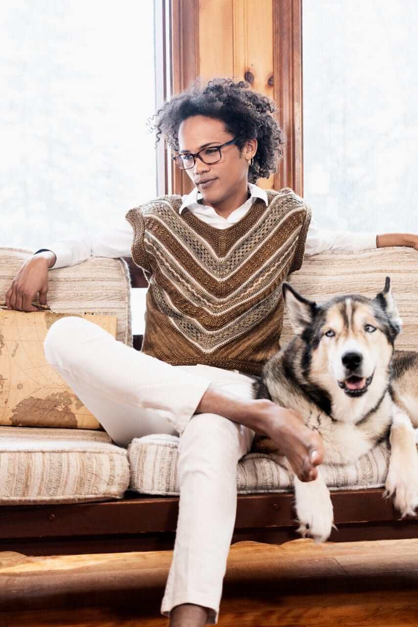 V-Vest Unisex | Knitting pattern and knitting kits - Image 3