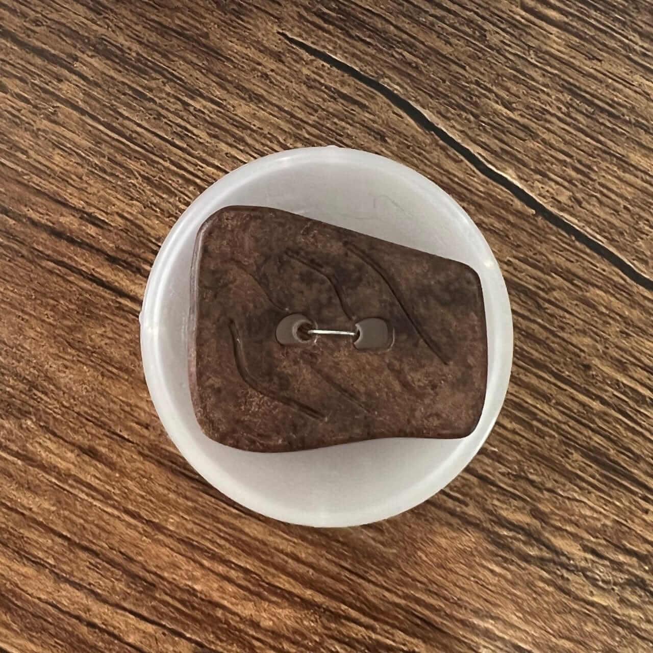 Wooden button 2405