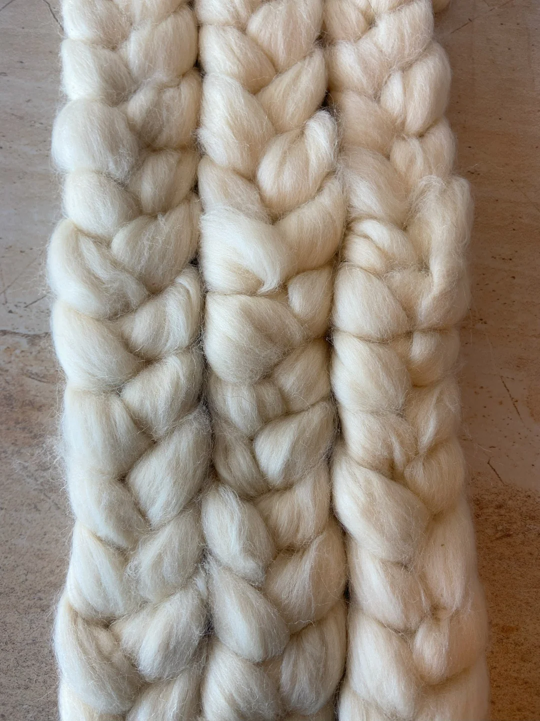 YAK TOP NATURAL WHITE